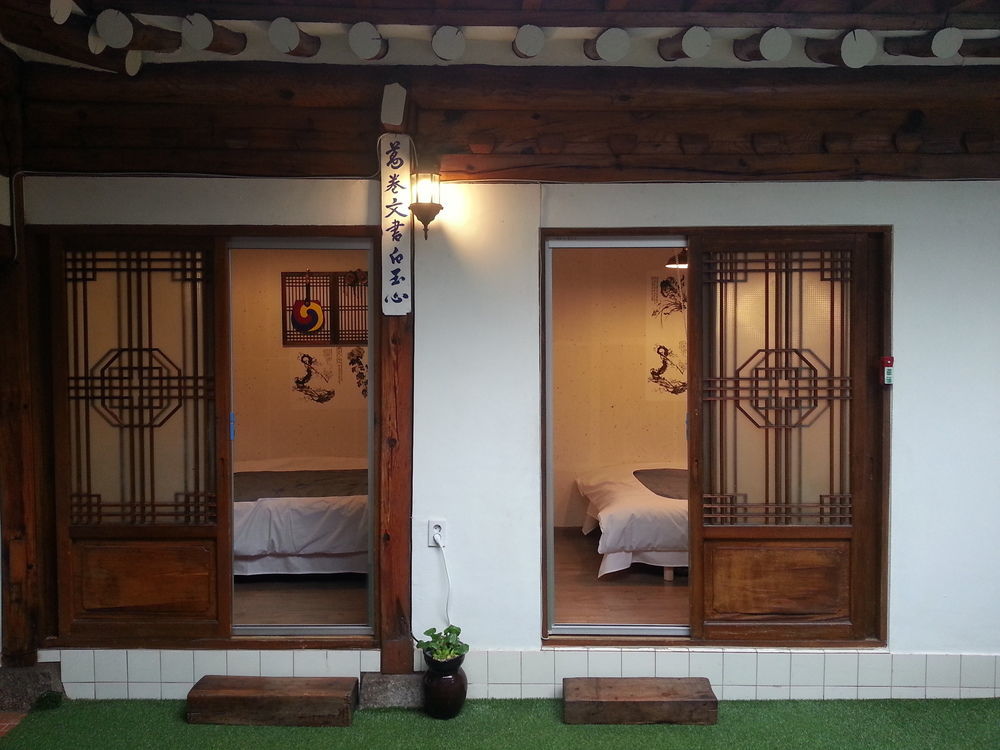 Punggyeong Hanok *